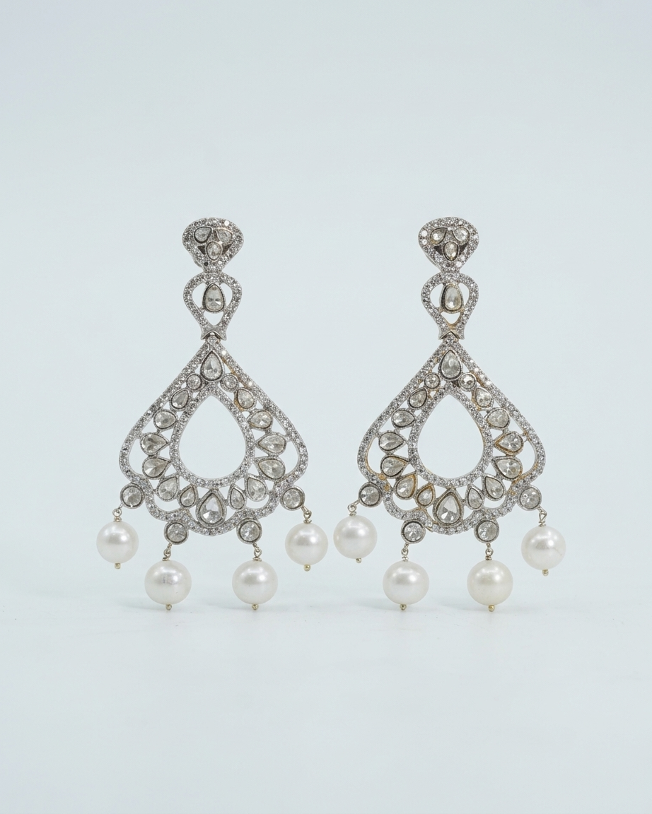 Earring: Cubic Zirconia & Pearl