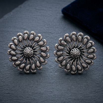 Earring: Silver Design