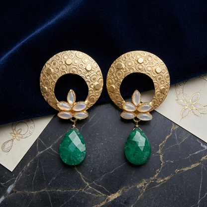 Earring: Pearl & Semi Blood Stone