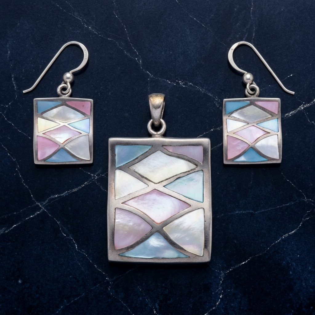 Pendant Set: MOP (Mother of Pearl)