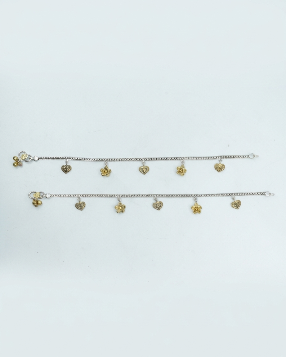 Anklet: Heart & Flower