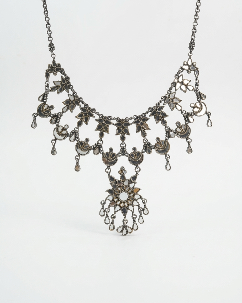 Neck-Chain: Banjara