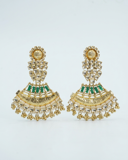 Earring: Semi-Moissanite Polki Kundan & Green Beads