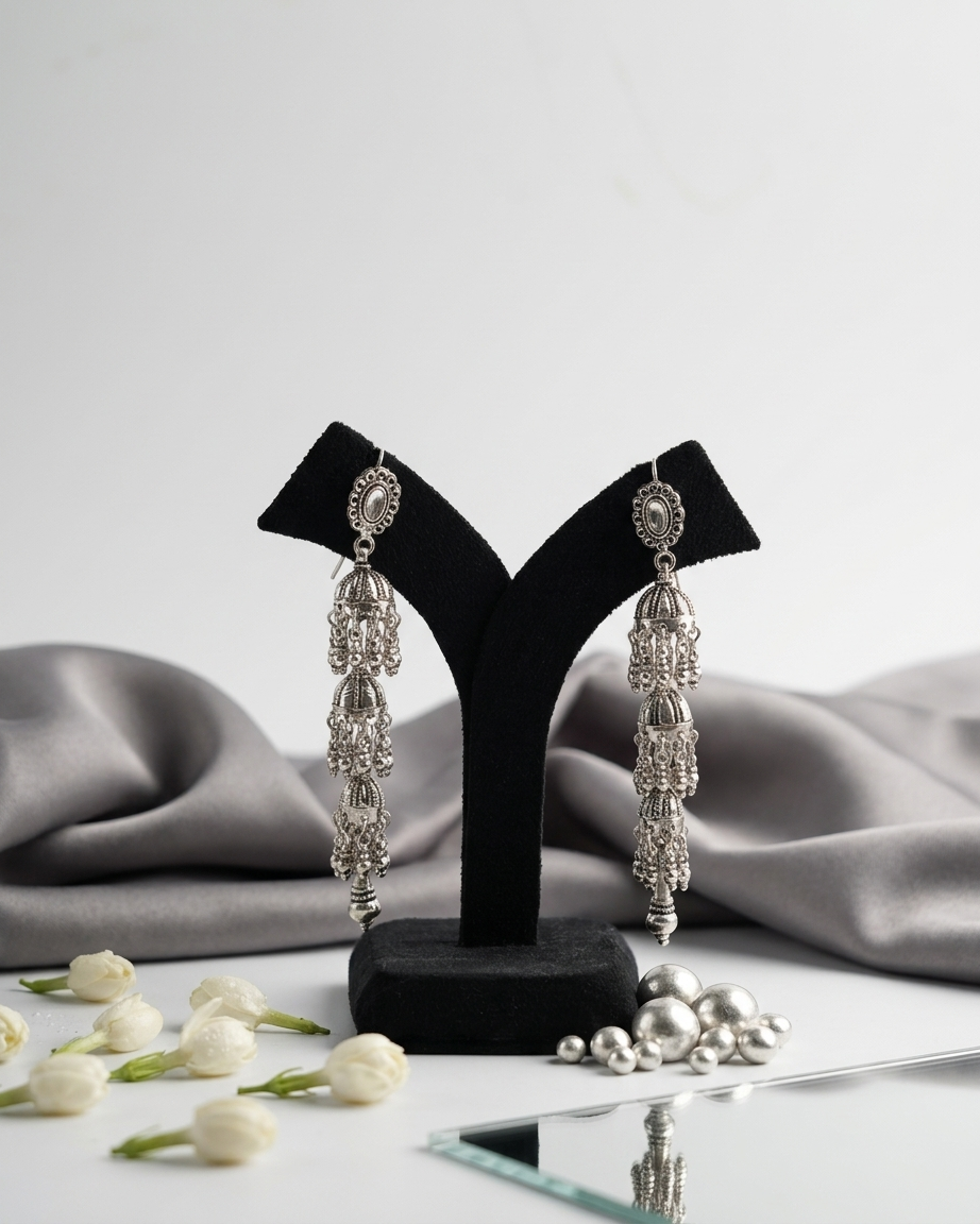 Earring: White Quartz