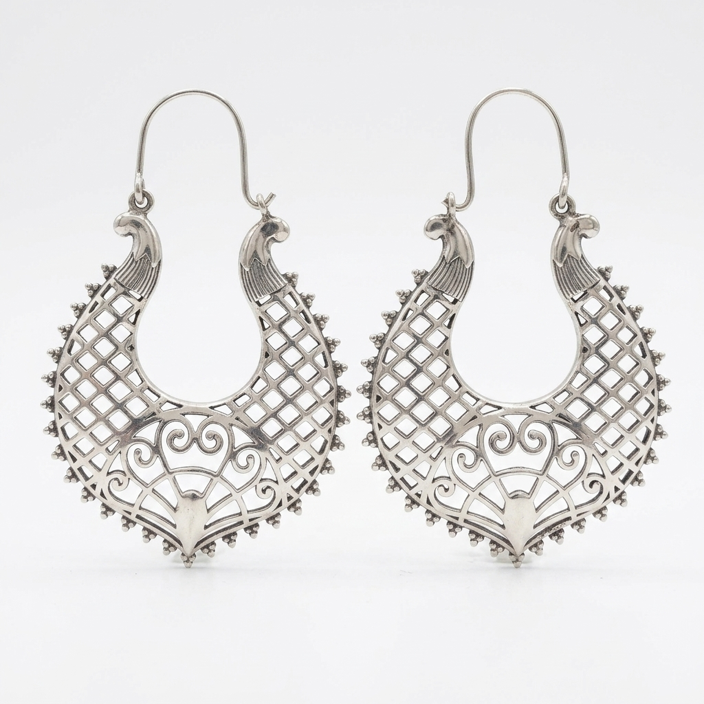 Earring: Hoop