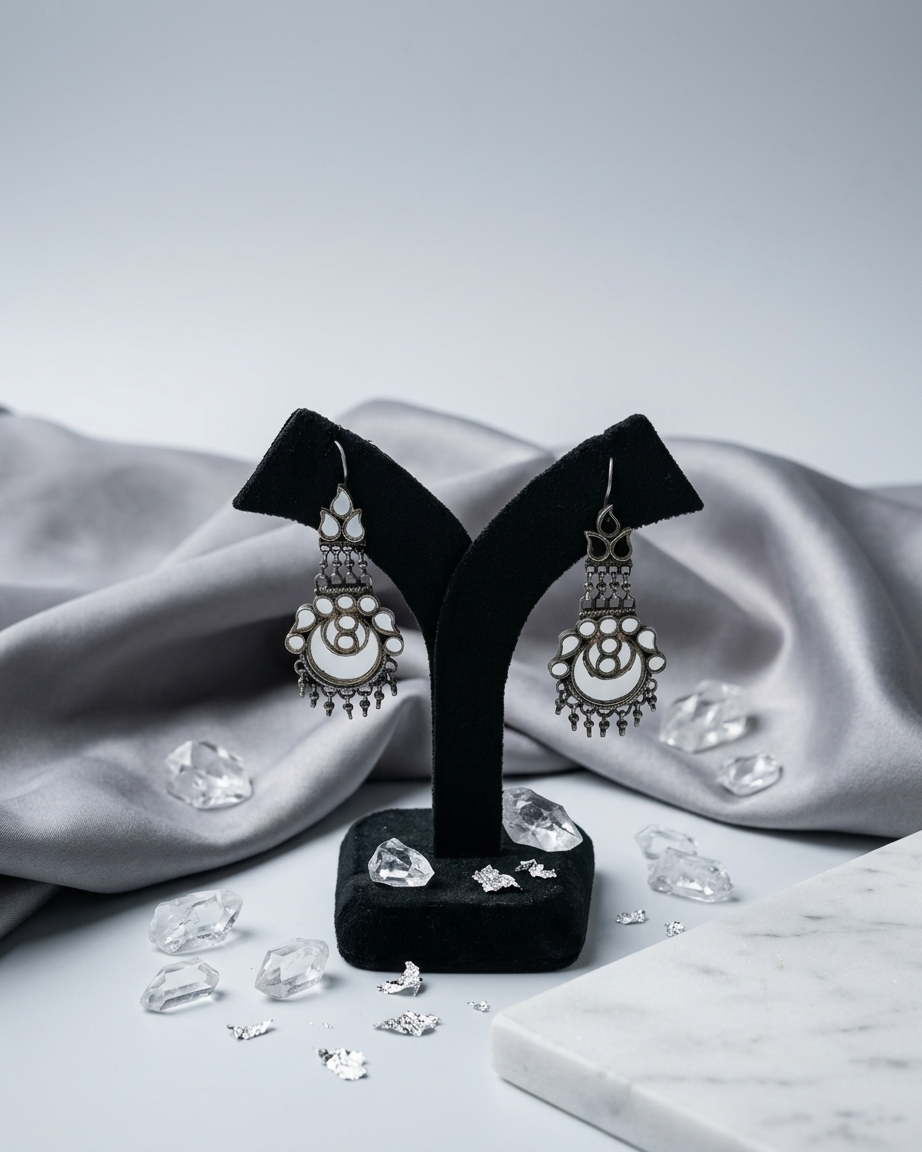 Earring: Glass