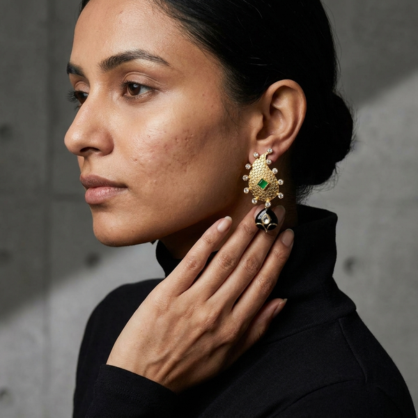 Earring: Semi-Moissanite Polki Kundan, Adamant & Cubic Zirconia