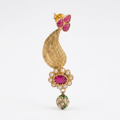 Earring: Pearl & Semi Fridelite