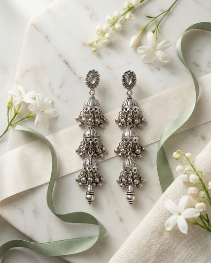 Earring: White Quartz