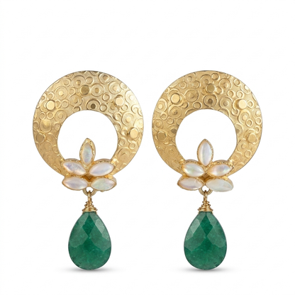 Earring: Pearl & Semi Blood Stone