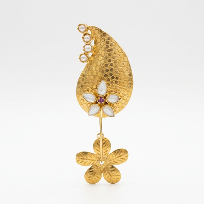 Earring: Pearl
