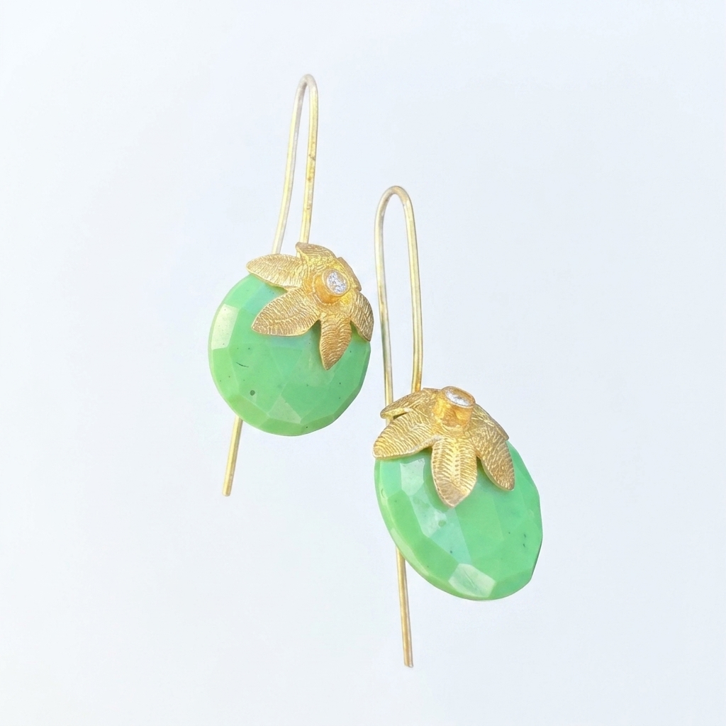 Earring: Semi Chrysoprase