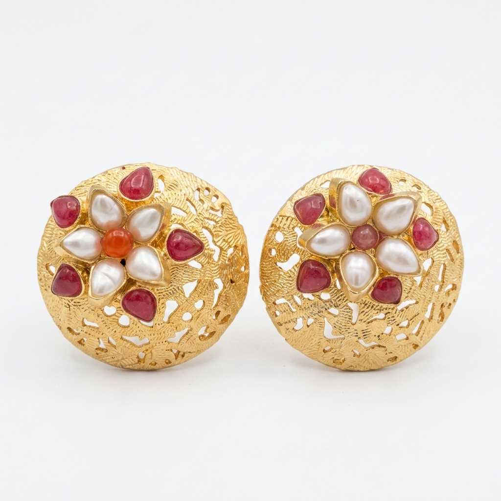 Earring: Freshwater Pearl & Semi Fridelite