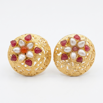 Earring: Freshwater Pearl & Semi Fridelite