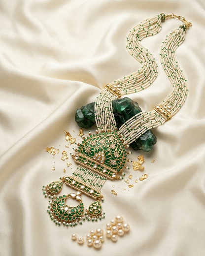 Neck Chain: Uncut Semi-Moissanite Polki Kundan, Emerald & Pearl
