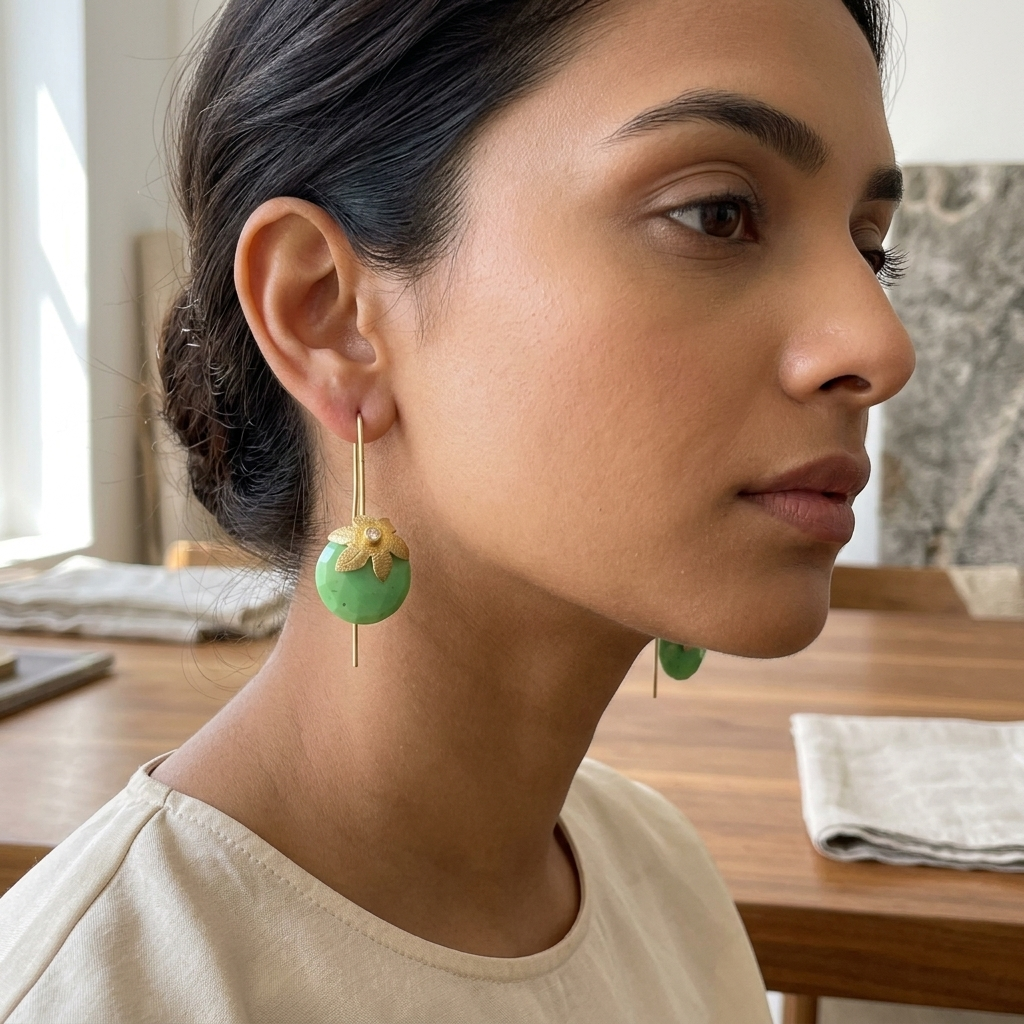 Earring: Semi Chrysoprase