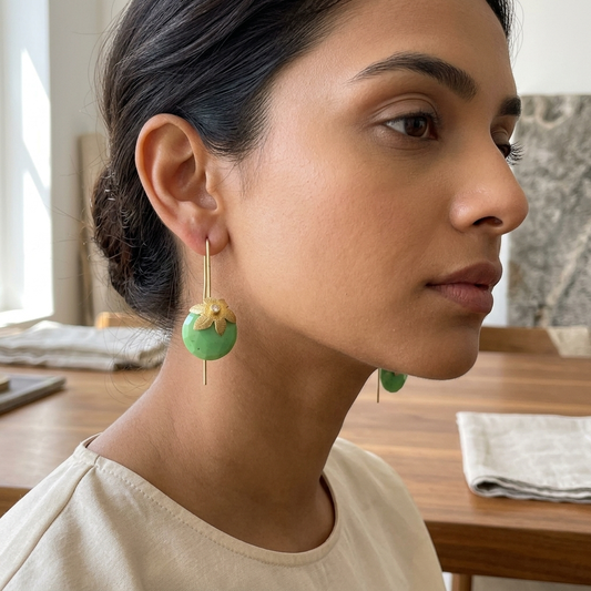 Earring: Semi Chrysoprase