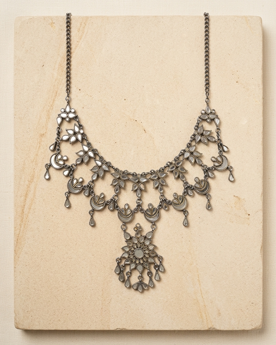 Neck-Chain: Banjara