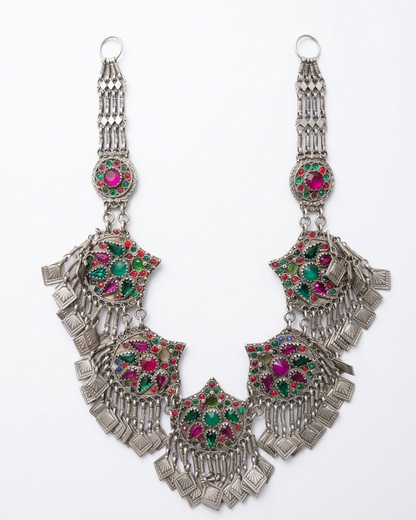 Neck Chain: Glass Stones