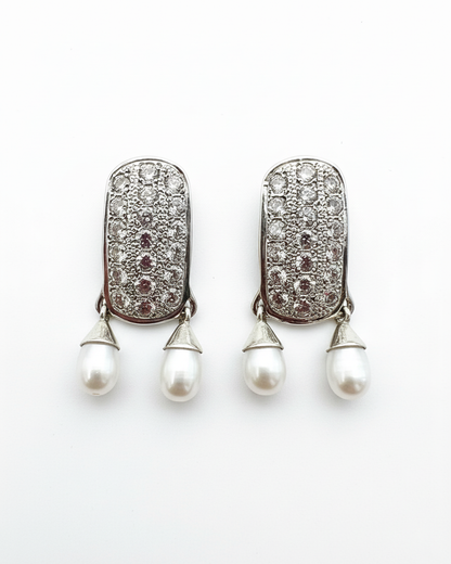 Earring: Pearl & Cubic Zirconia