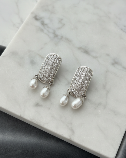 Earring: Pearl & Cubic Zirconia