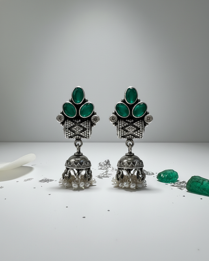 Earring: Emerald