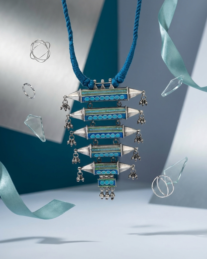Neck Chain: Enamel