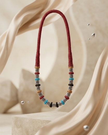 Neck Chain: Pipe in Thread