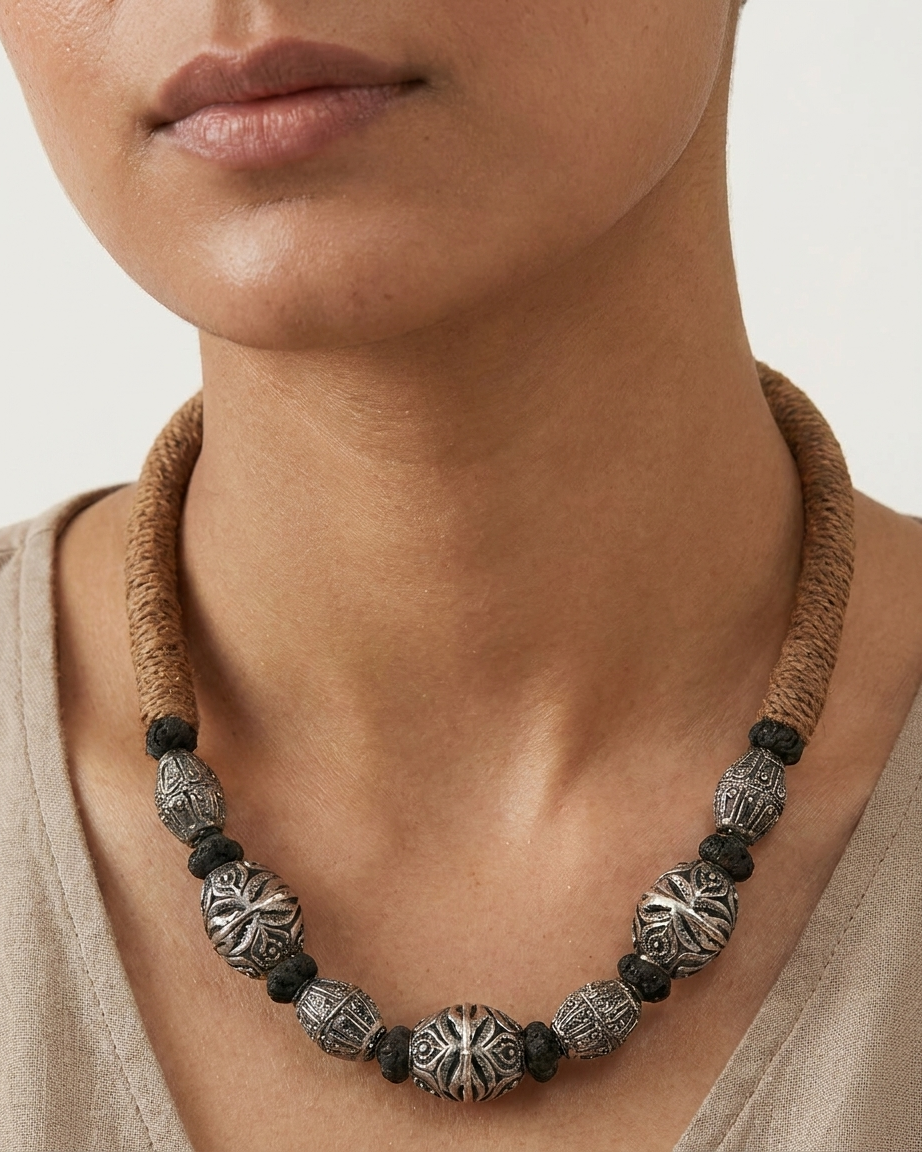 Neck Chain: Carved Oval